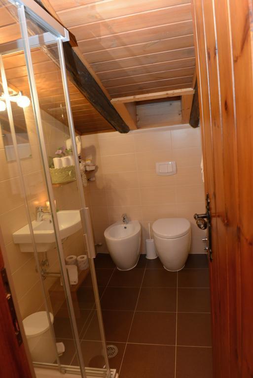 Albergo Altavilla Tirano Esterno foto